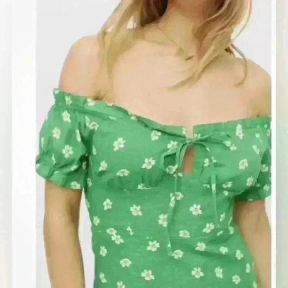 Urban Outfitters Dress Magpie Green Daisy Off Shoulder sz small - Picture 4 of 10